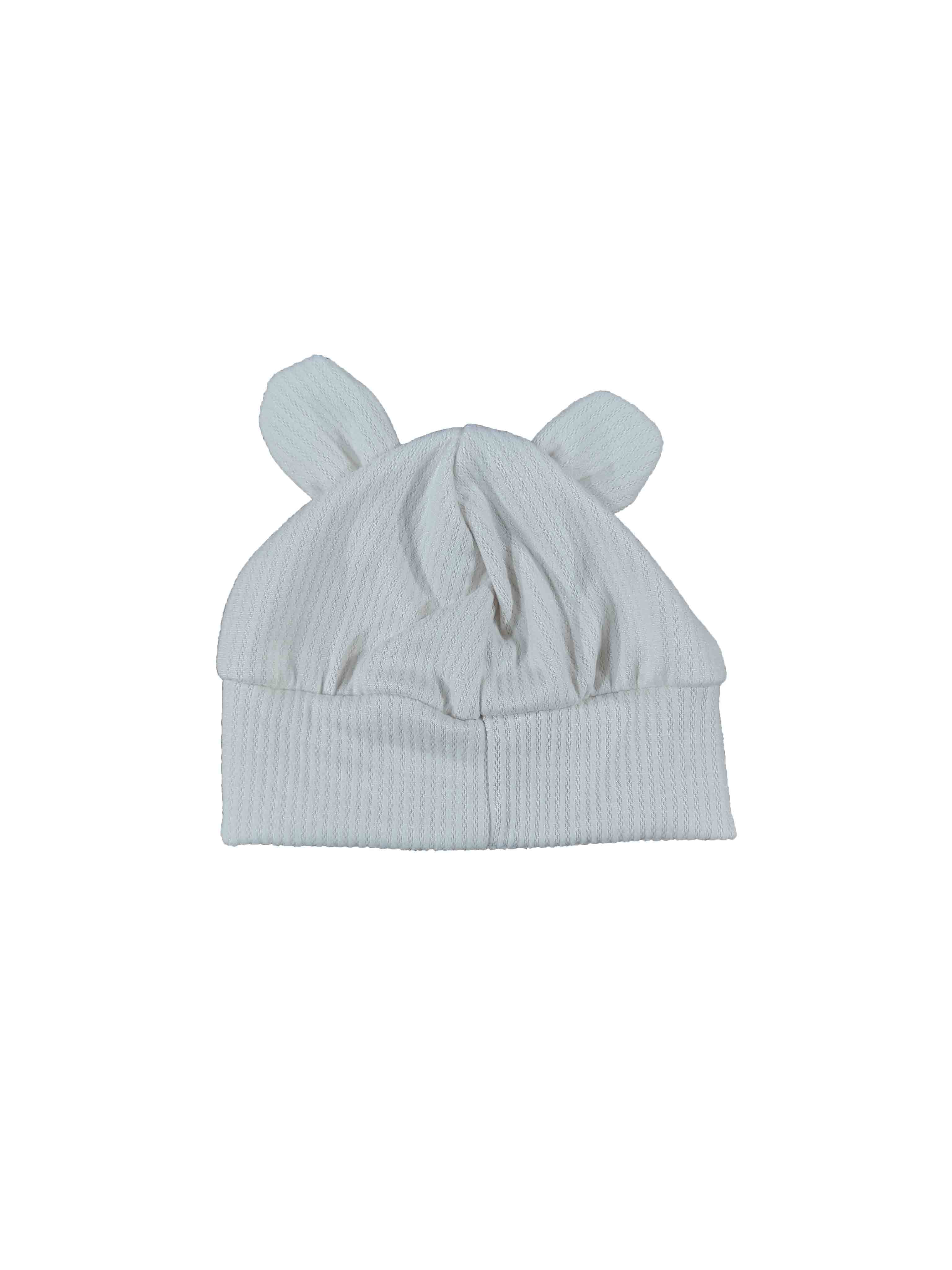 gorrito de bebe con orejitas de oso